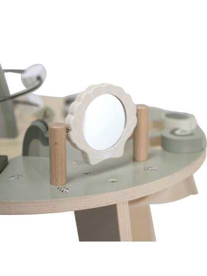 Activity table olive green